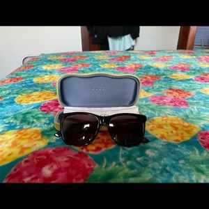 Men’s Gucci sunglasses